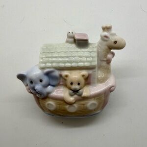 Vintage 1993 Precious Moments Noah’s Ark Nightlight